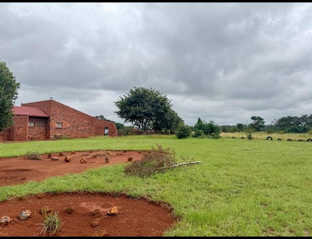 FARM FOR SALE IN ZUURBEKOM